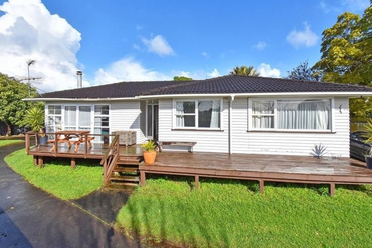 Photo of property in 73 Beeston Crescent, Manurewa, Auckland, 2102