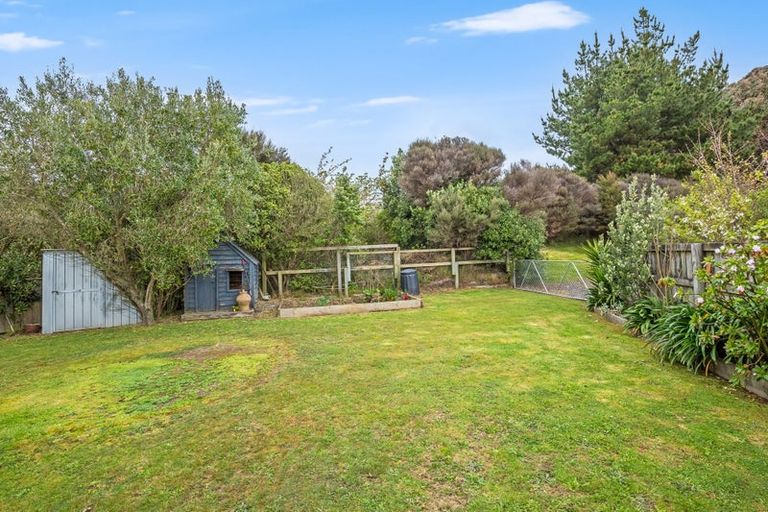 Photo of property in 5 Abbey Way, Whitby, Porirua, 5024