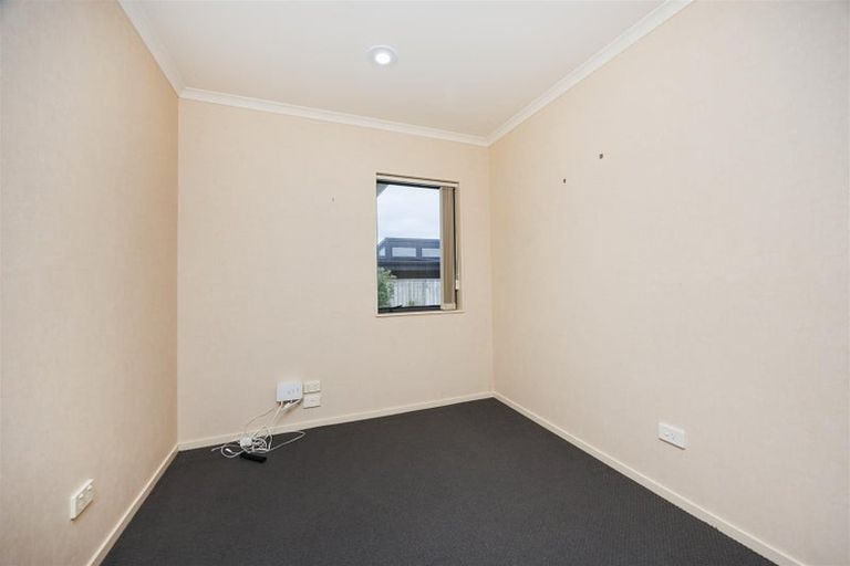 Photo of property in 6 Blennerville Close, Marton, 4710