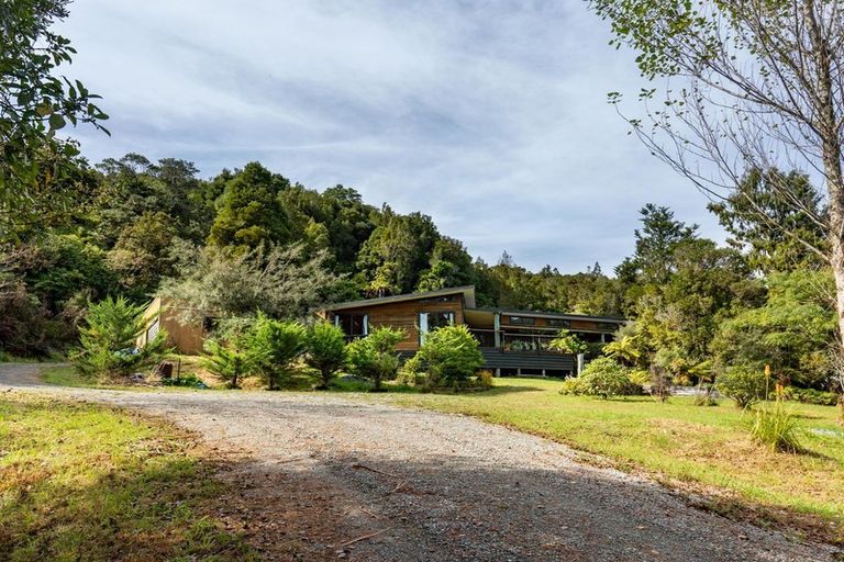 Photo of property in 88 Clifton Road, Kaiata, Greymouth, 7805