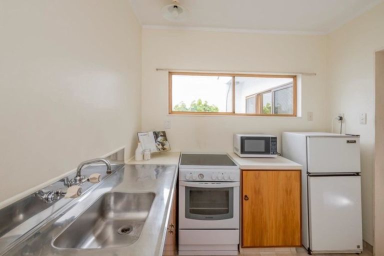 Photo of property in 88 Winara Avenue, Waikanae, 5036