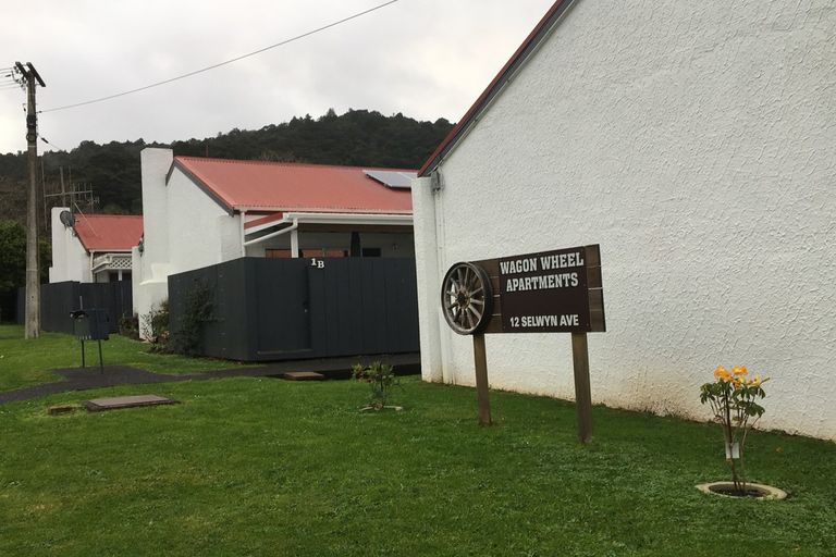 Photo of property in 12-18 Selwyn Avenue, Avenues, Whangarei, 0110