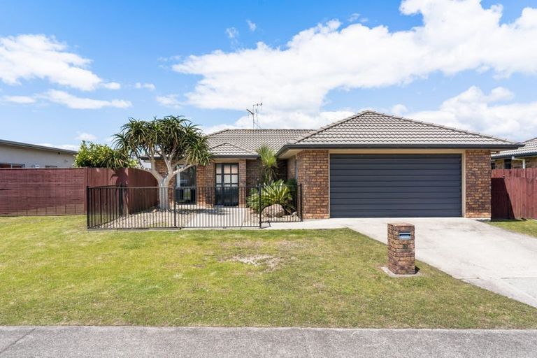 Photo of property in 11 Sarah Place, Papamoa Beach, Papamoa, 3118