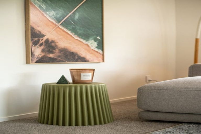 Photo of property in 1/52a Aorangi Road, Bryndwr, Christchurch, 8053