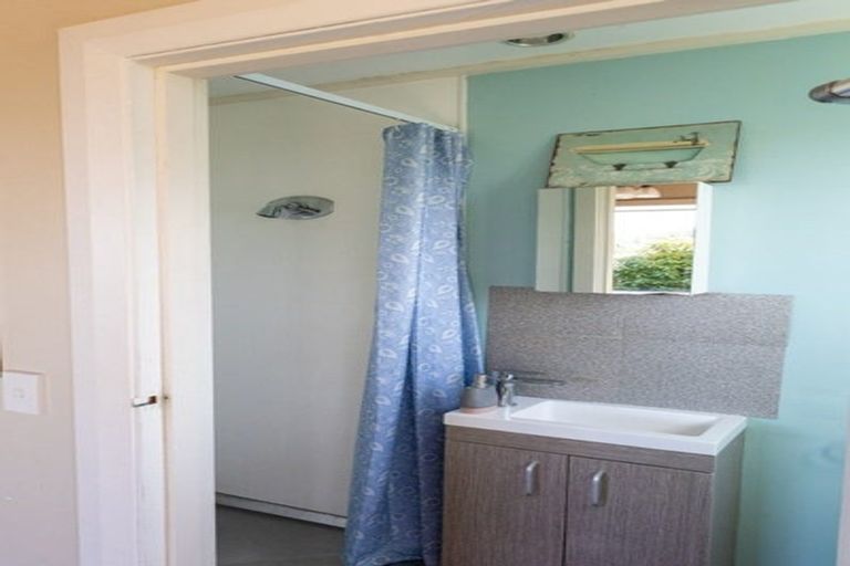 Photo of property in 11 Glenross Street, Glenross, Dunedin, 9011