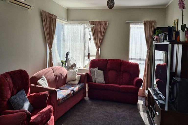 Photo of property in 33 Woodridge Drive, Woodridge, Wellington, 6037