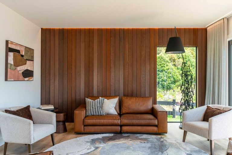 Photo of property in 11 Sparrowhawk Way, Kinloch, Taupo, 3377