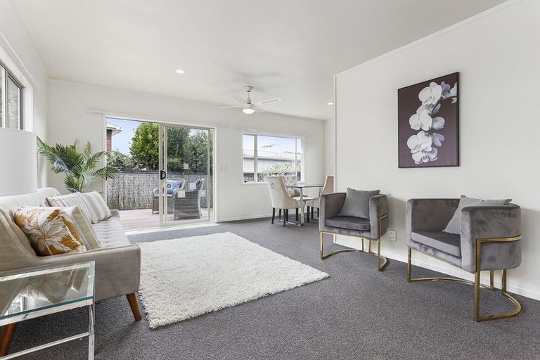 Photo of property in 14 Church Road, Mangere Bridge, Auckland, 2022