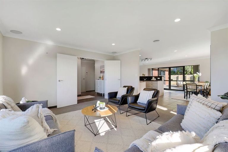 Photo of property in 16 Dusky Crescent, Aotea, Porirua, 5024