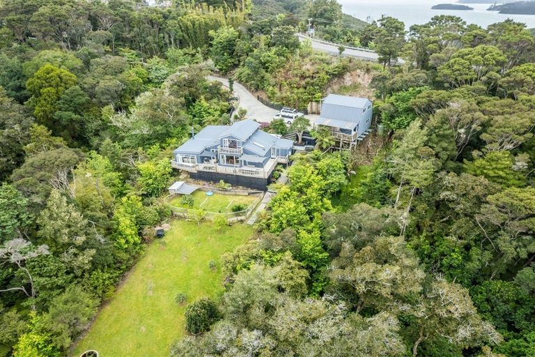Photo of property in 9 Oromahoe Road, Opua, 0200
