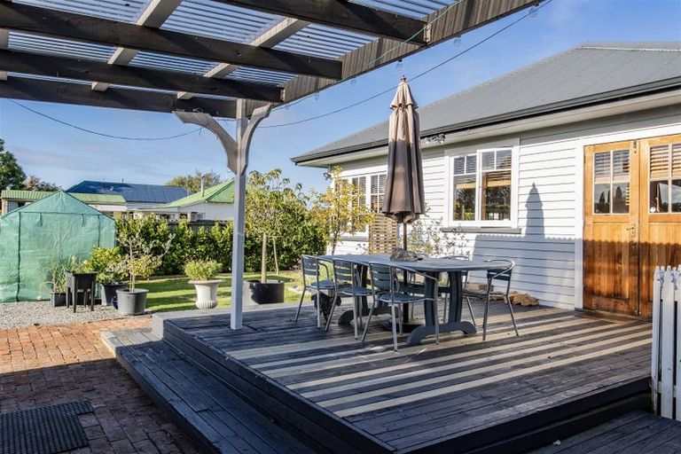 Photo of property in 32 Rochester Street, Linwood, Christchurch, 8062