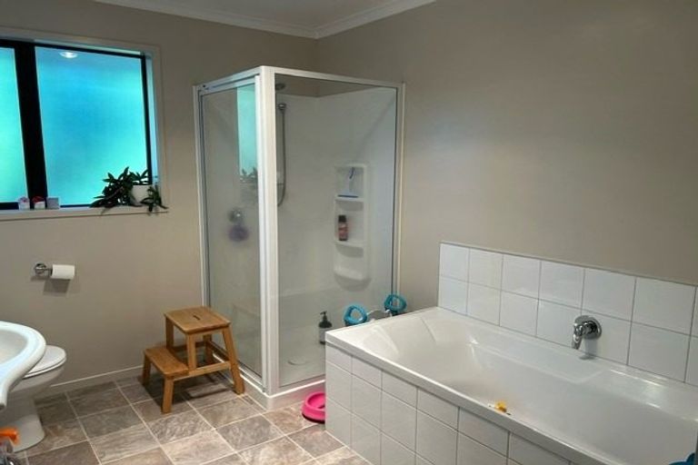 Photo of property in 42 Twin Oak Avenue, Papamoa Beach, Papamoa, 3118