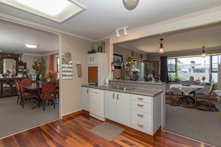 Photo of property in 42 Alamein Crescent, Onekawa, Napier, 4110