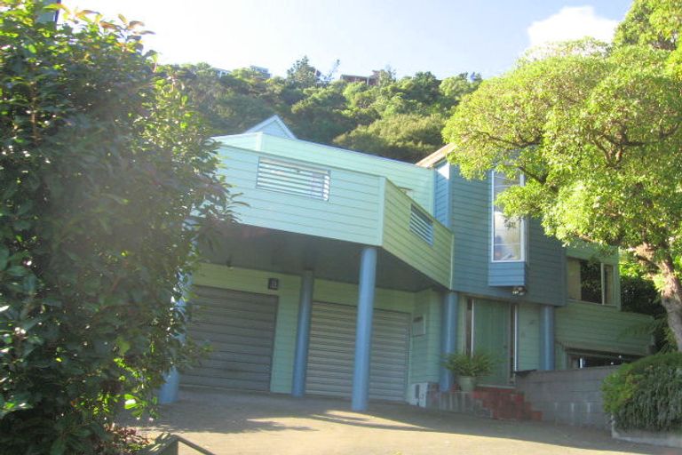 Photo of property in 13 Kaitawa Road, York Bay, Lower Hutt, 5013