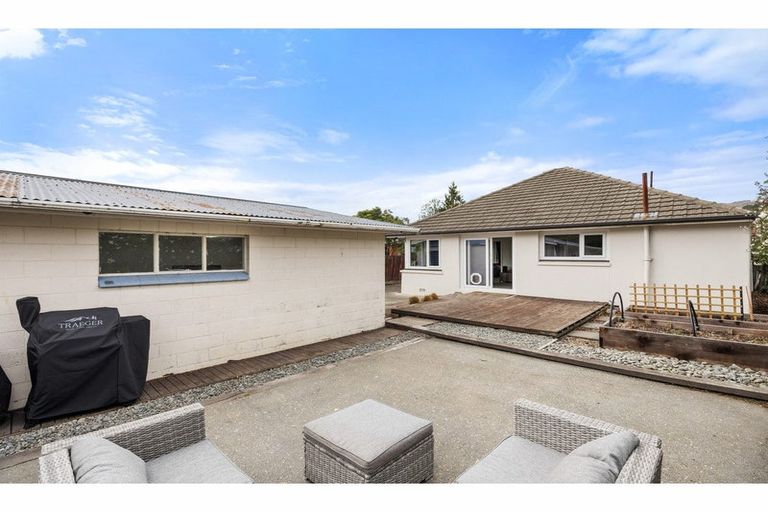 Photo of property in 11 Curries Road, Hillsborough, Christchurch, 8022