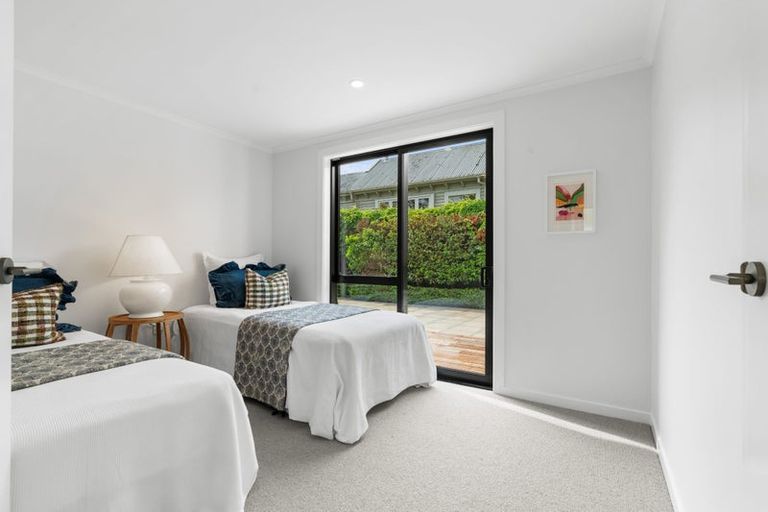 Photo of property in 11 Stratford Street, Merivale, Christchurch, 8014