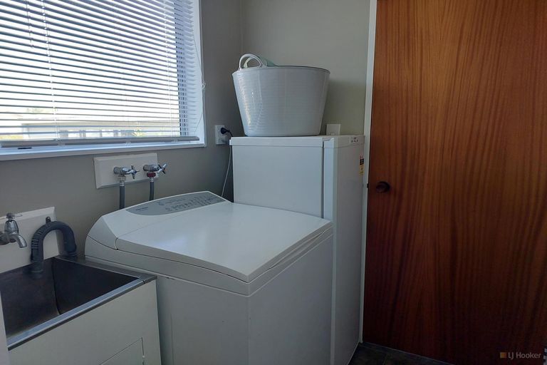 Photo of property in 195 Queen Street, Waimate, 7924