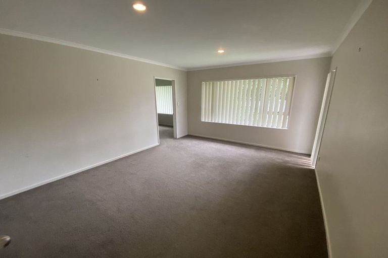 Photo of property in 17a Valley Road, Waiuku, 2123
