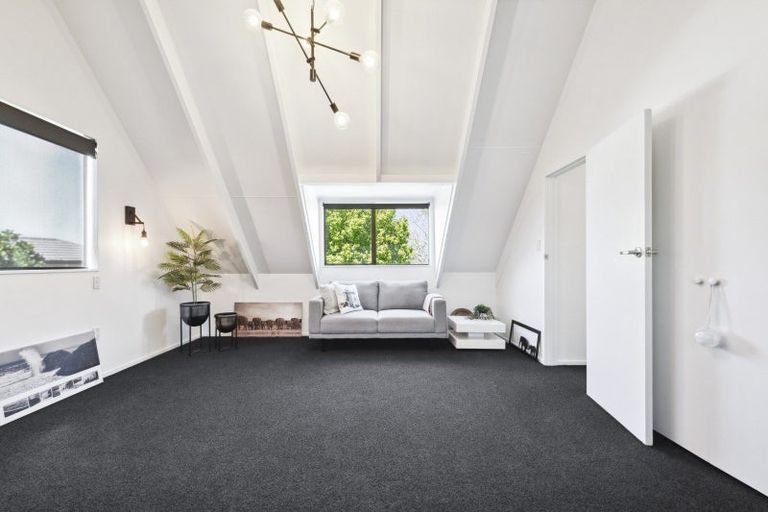 Photo of property in 9 Erin Street, Hawera, 4610