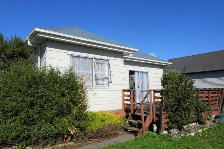 Photo of property in 62 Hall Street, Cobden, Greymouth, 7802