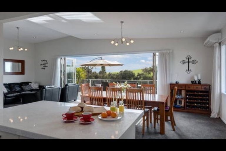 Photo of property in 16 Te Puru Drive, Maraetai, Auckland, 2018