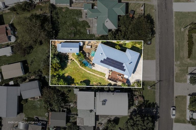 Photo of property in 22 Seaview Avenue, Te Puru, Thames, 3575