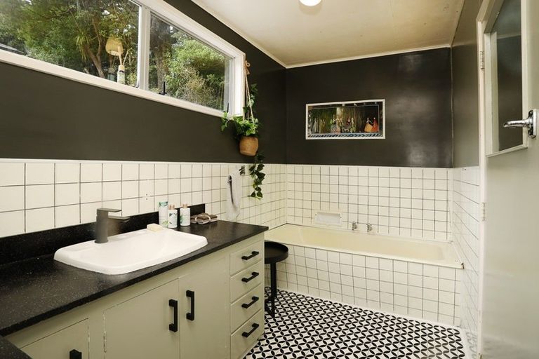 Photo of property in 147 Marama Avenue North, Otatara, Invercargill, 9879