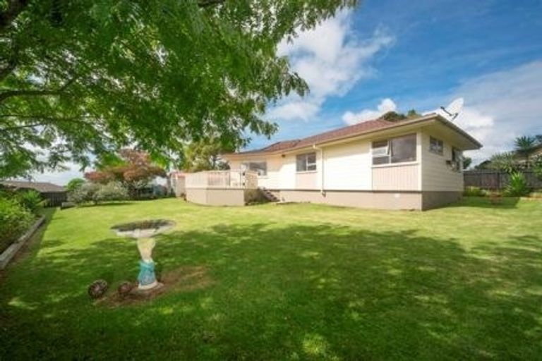 Photo of property in 91 Sunnyside Road, Sunnyvale, Auckland, 0612