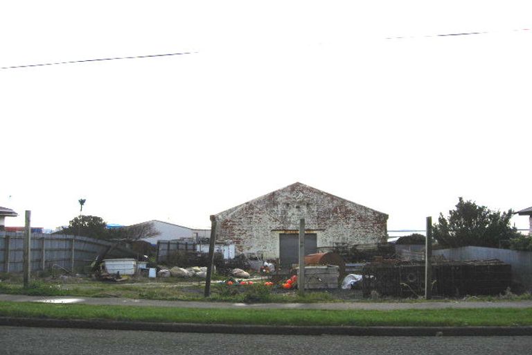 Photo of property in 147 Barrow Street, Bluff, 9814