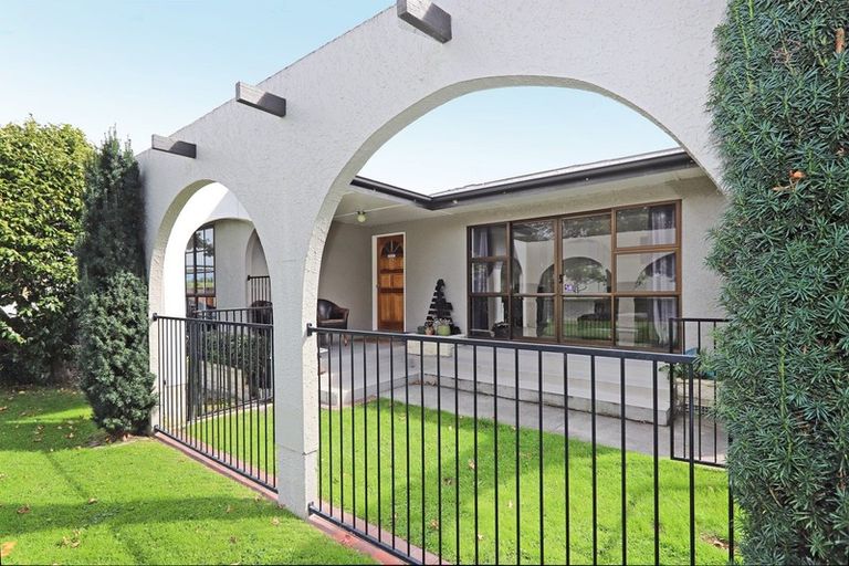 Photo of property in 53 Flanders Avenue, Onekawa, Napier, 4110