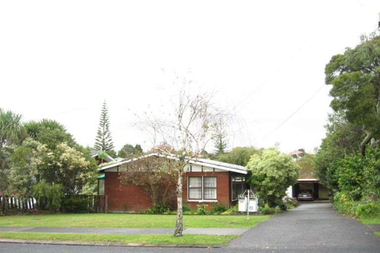 Photo of property in 1/21 Pooley Street, Pakuranga Heights, Auckland, 2010