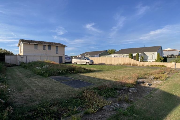 Photo of property in 55 Winters Road, Redwood, Christchurch, 8051