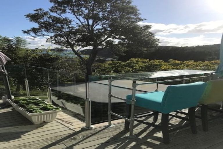 Photo of property in 5 Oneroa Road, Russell, 0202