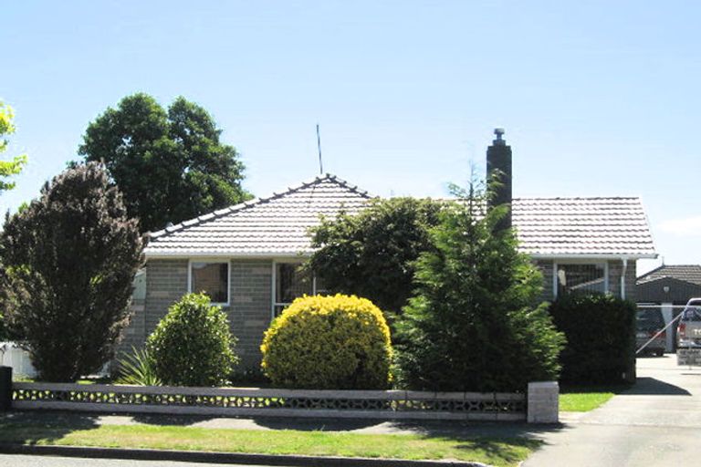 Photo of property in 17 Logie Place, Bromley, Christchurch, 8062