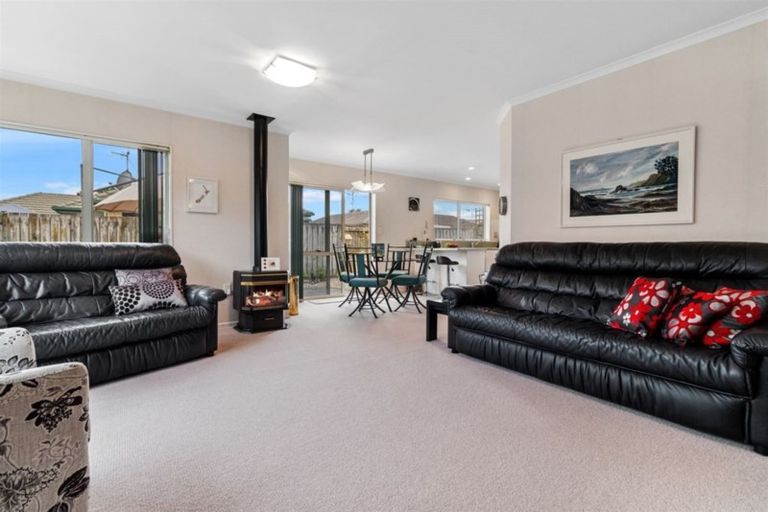 Photo of property in 11 Denny Hulme Drive, Mount Maunganui, 3116