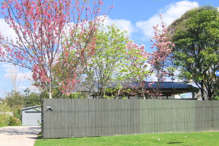 Photo of property in 40 Millers Road, Brookfield, Tauranga, 3110