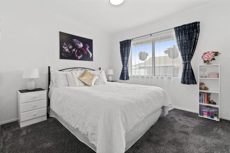 Photo of property in 13c Nelson Street, Papakura, 2110