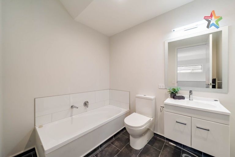 Photo of property in 17 Glen Evans Crescent, Fairfield, Lower Hutt, 5011