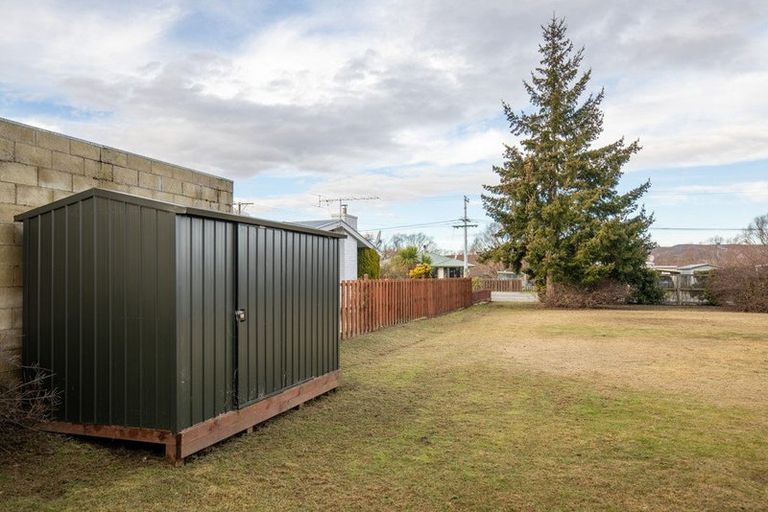 Photo of property in 13 Leask Street, Omakau, 9376