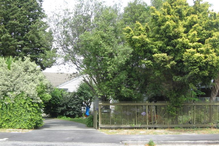 Photo of property in 118 Mcfaddens Road, St Albans, Christchurch, 8052