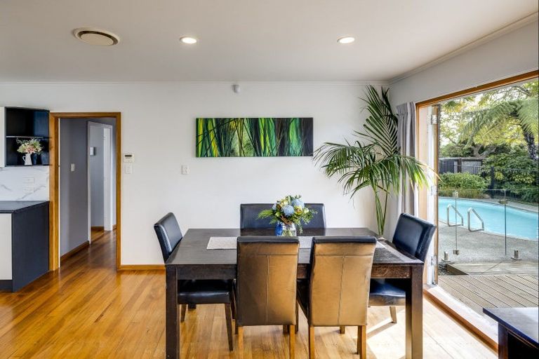 Photo of property in 2 Veronica Avenue, Marewa, Napier, 4110
