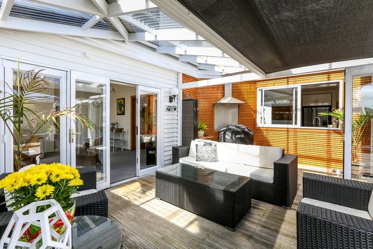 Photo of property in 27 Barriball Street, Fitzroy, New Plymouth, 4312