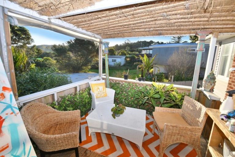 Photo of property in 12 Kendale Drive, Leigh, 0985