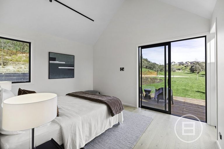 Photo of property in 7 Mckenzies Shute, Jacks Point, Queenstown, 9371