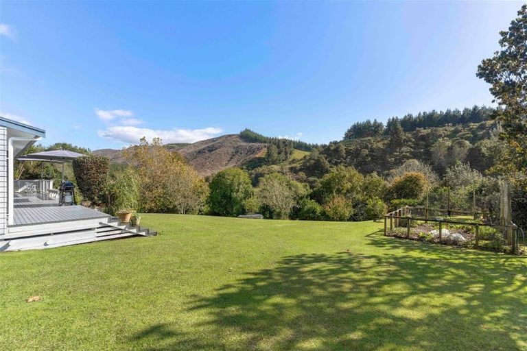 Photo of property in 46 Herbert Drive, Whangamata, 3620