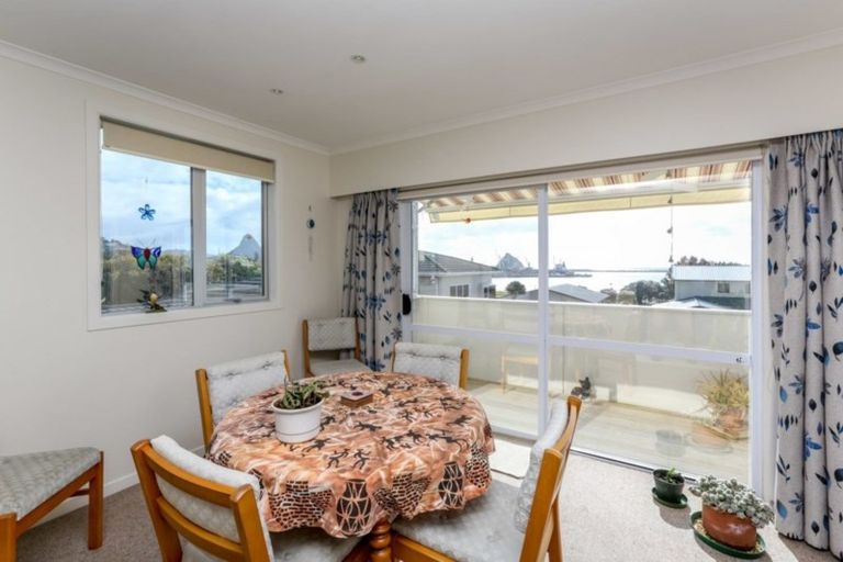 Photo of property in 3/80 Whiteley Street, Moturoa, New Plymouth, 4310