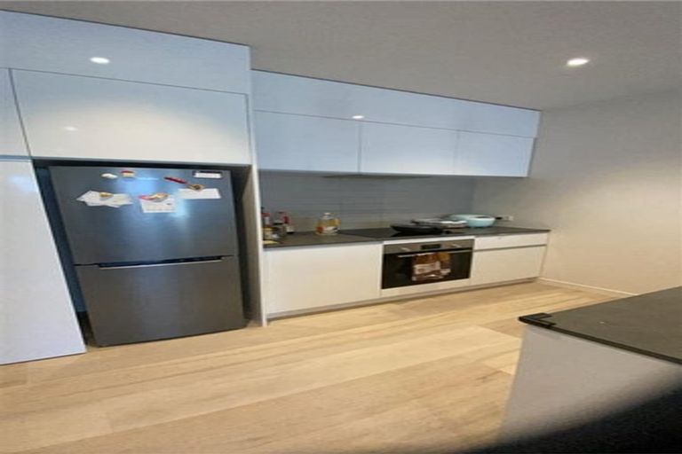 Photo of property in 17/6 Oswald Crescent, Paparangi, Wellington, 6037