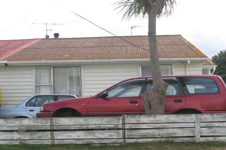 Photo of property in 20 Taiaroa Street, Strathmore Park, Wellington, 6022