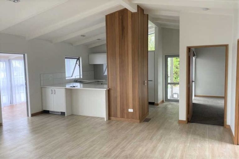 Photo of property in 29a Cannon Hill Crescent, Mount Pleasant, Christchurch, 8081