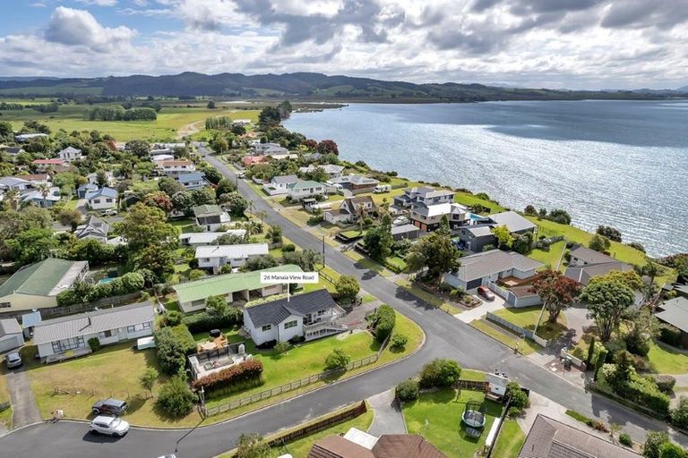 Photo of property in 26 Manaia View Road, One Tree Point, 0118
